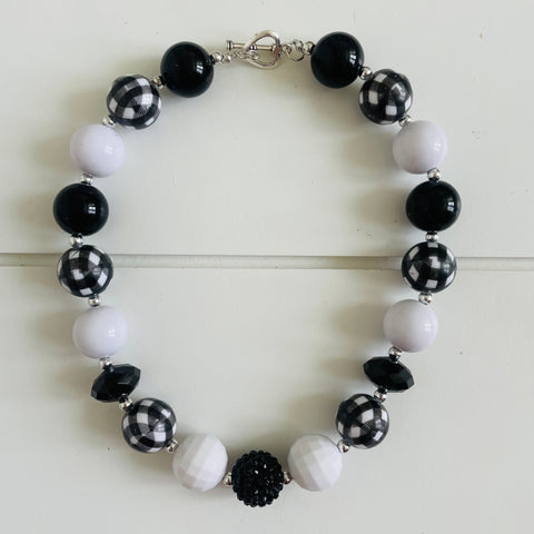 BLACK AND WHITE PLAID BUBBLEGUM NECKLACE