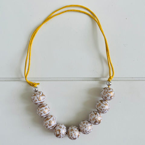 GOLD AND WHITE LEOPARD BUBBLEGUM NECKLACE