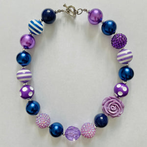 PURPLE AND BLUE FLOWER BUBBLEGUM NECKLACE